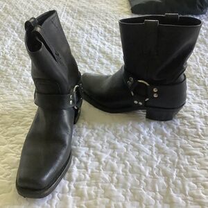Ladies Frye boots